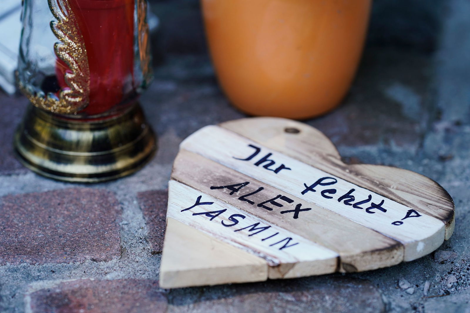 Auch am vierten Jahrestag ist die Trauer um die ermordeten Polizisten groß. (Archivbild)