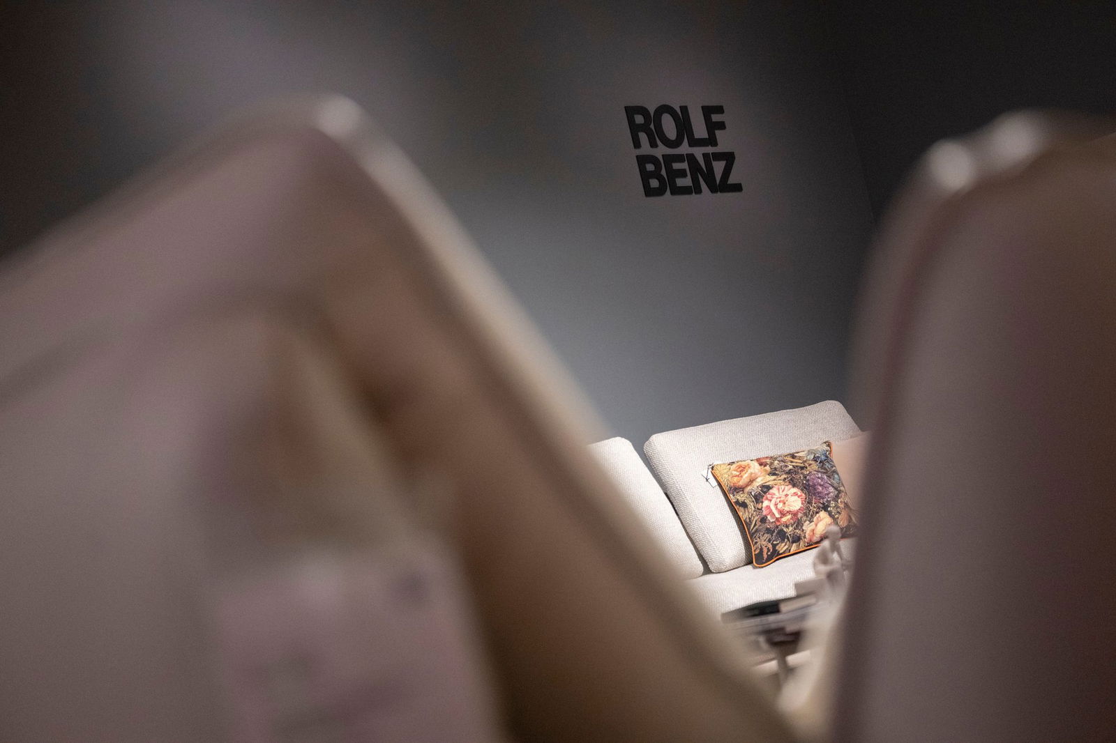 Der Möbelhersteller Rolf Benz bekommt wieder deutsche Eigentümer. 