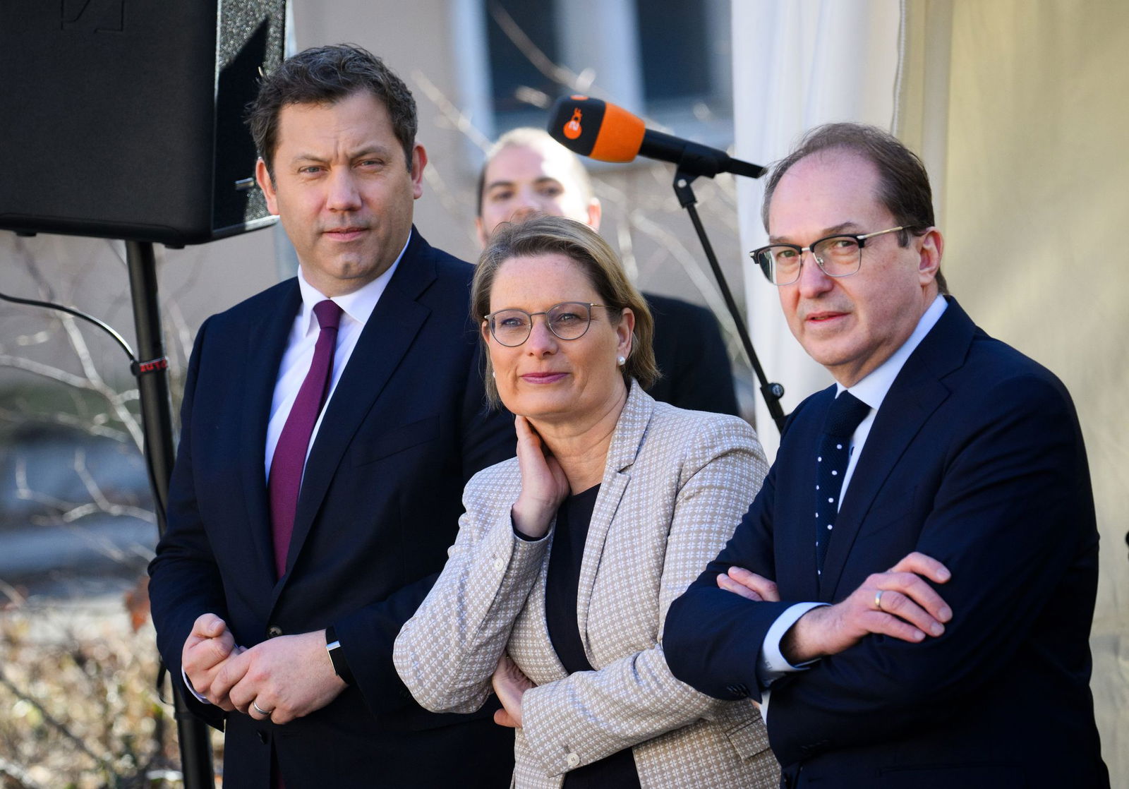 Das Bundeskabinett hat den Aktionsplan beschlossen - genaue gesetzliche Regelungen sollen folgen.