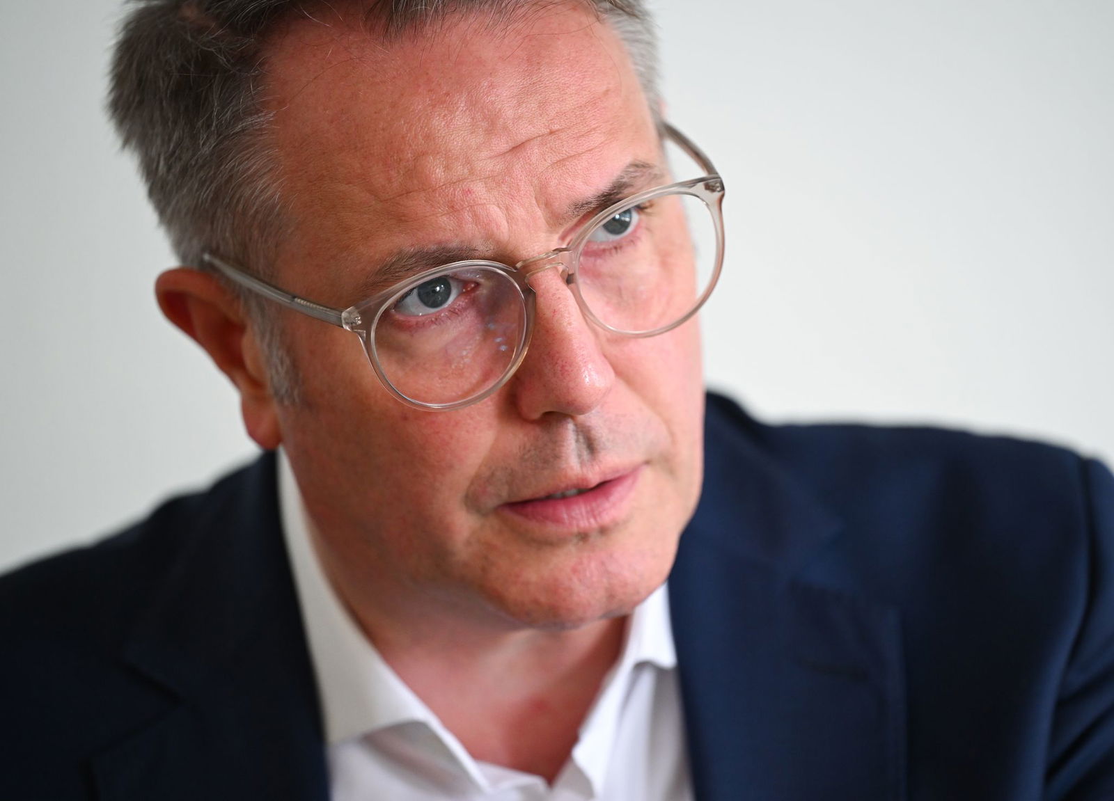 Nicht nur reden, sondern auch Lösungen finden, mahnte Ministerpräsident Alexander Schweitzer (SPD) nach dem tödlichen Angriff. (Archivbild)