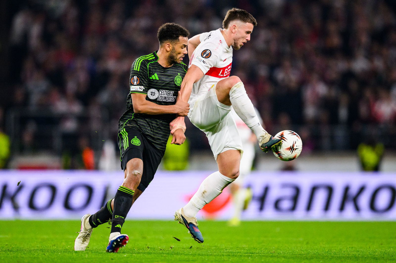 Ermedin Demirovic mischt mit dem VfB Stuttgart trotz eines 0:1 im Rückspiel gegen Glasgow weiter in der Europa League mit.
