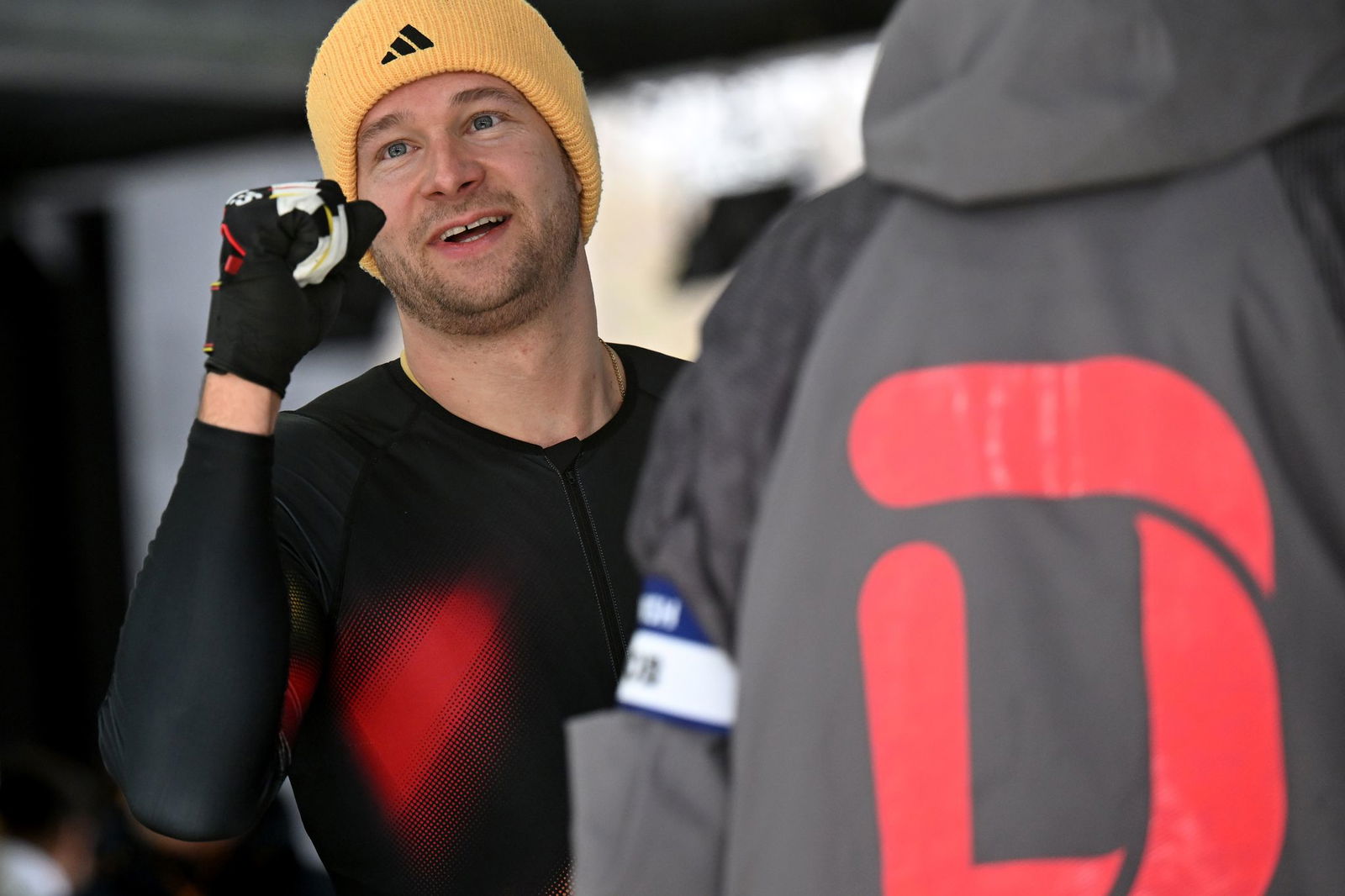 Johannes Lochner (Pilot) führt zur Halbzeit im Viererbob.