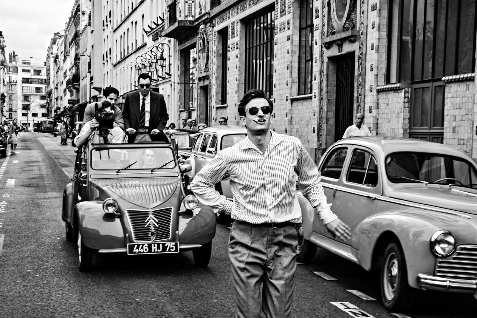 Der Film ist in schwarz-weiß gedreht. 