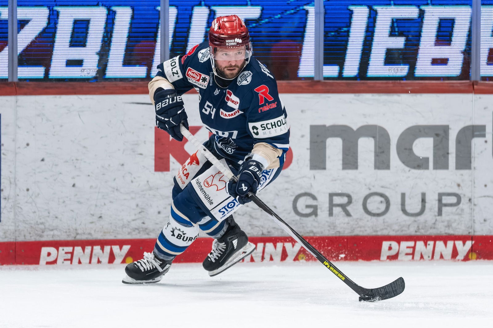 Torschütze zum 1:0: Schwenningens Benjamin Marshall