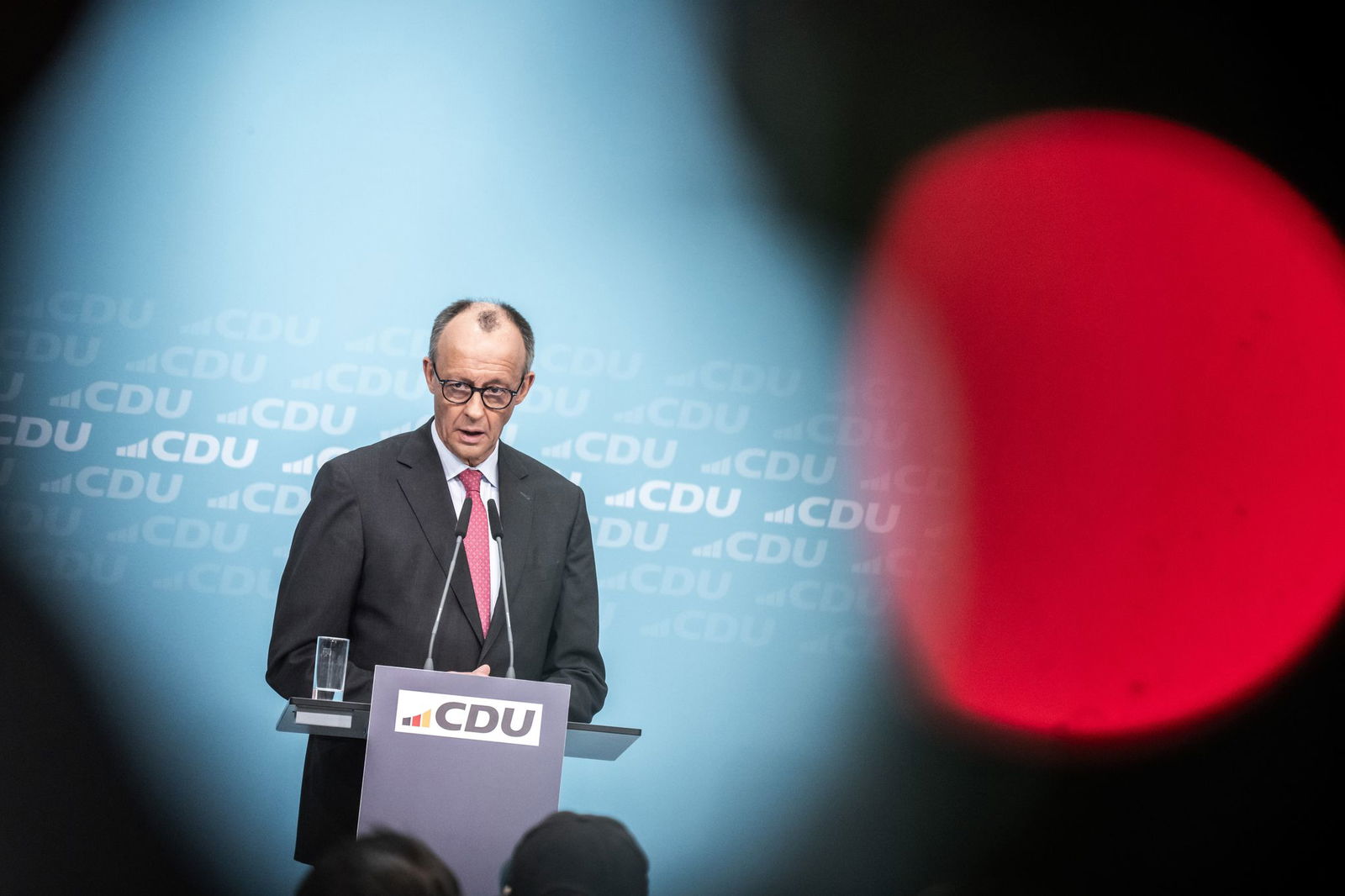 Kanzler und CDU-Chef Merz erteilt einer Zusammenarbeit mit der AfD erneut eine Absage.