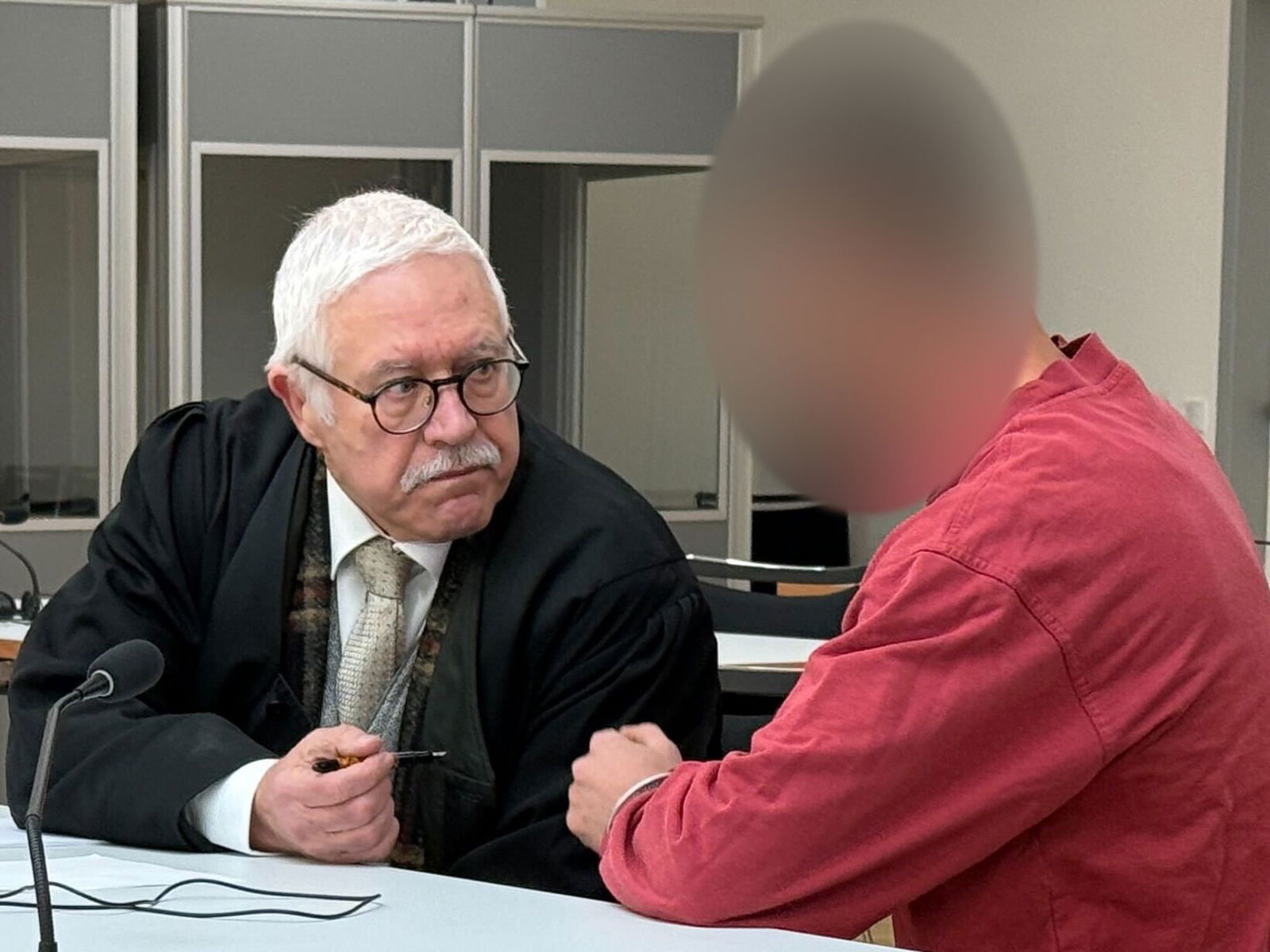 Der Richter sprach in seiner Urteilsbegründung von einer «sehr, sehr heftigen Tat». (Archivbild)