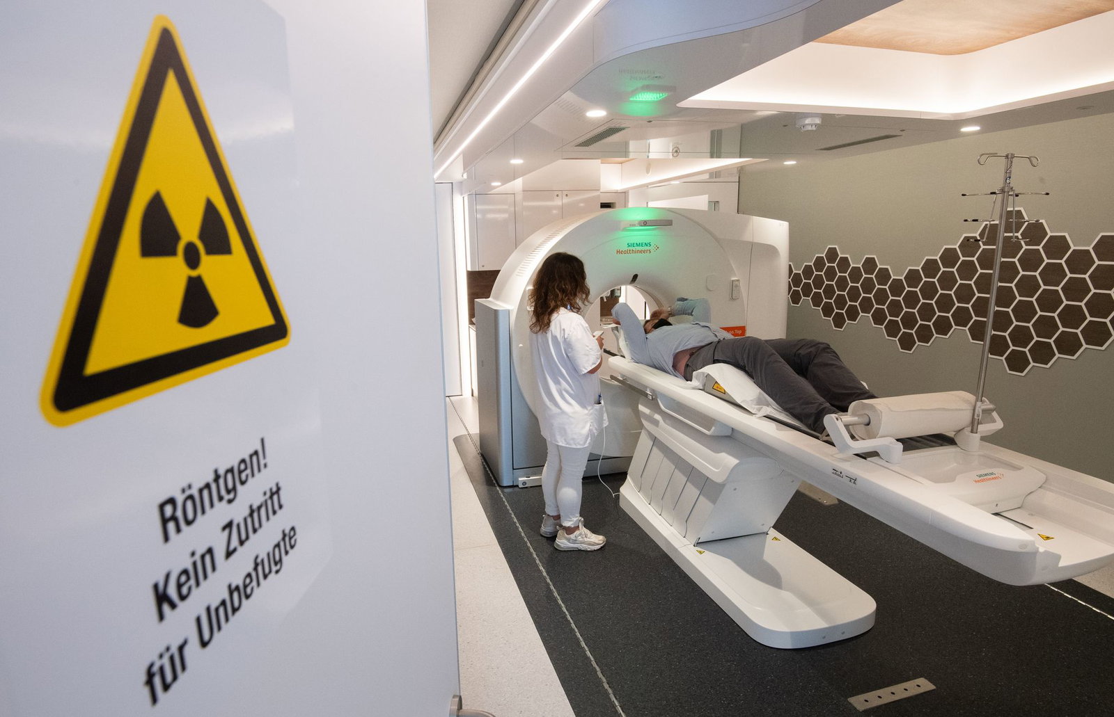 Für Raucherinnen und Raucher gibt es ein neues kostenloses Angebot. (Archivbild)