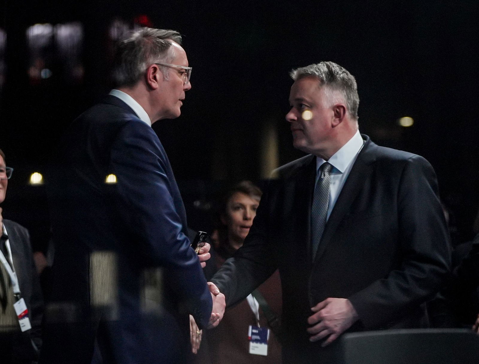 Der alte und der voraussichtlich neue Ministerpräsident von Rheinland-Pfalz wollen über eine große Koalition sprechen. 