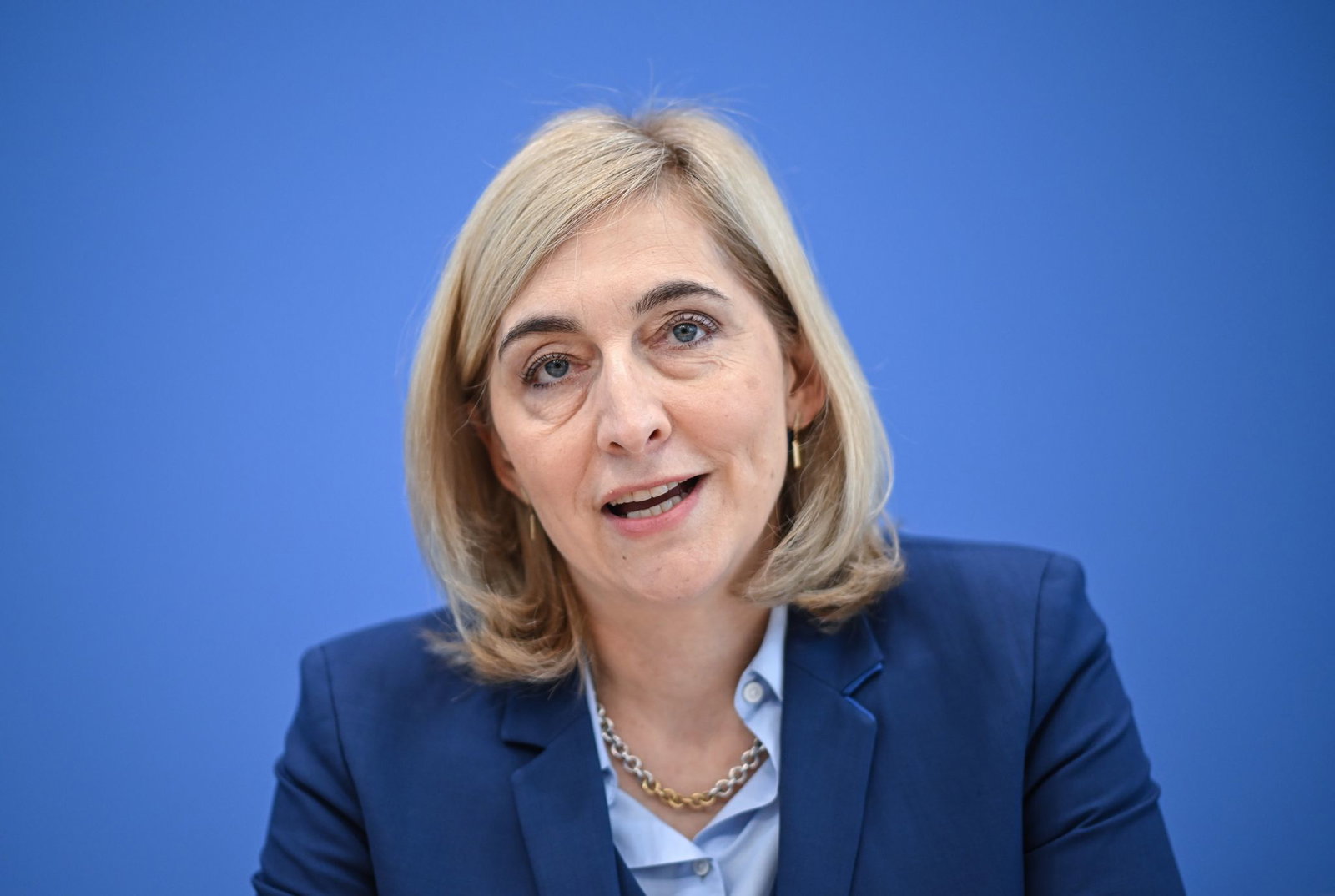 Gesundheitsministerin Warken will schnell eine Gesundheitsreform auf den Weg bringen.