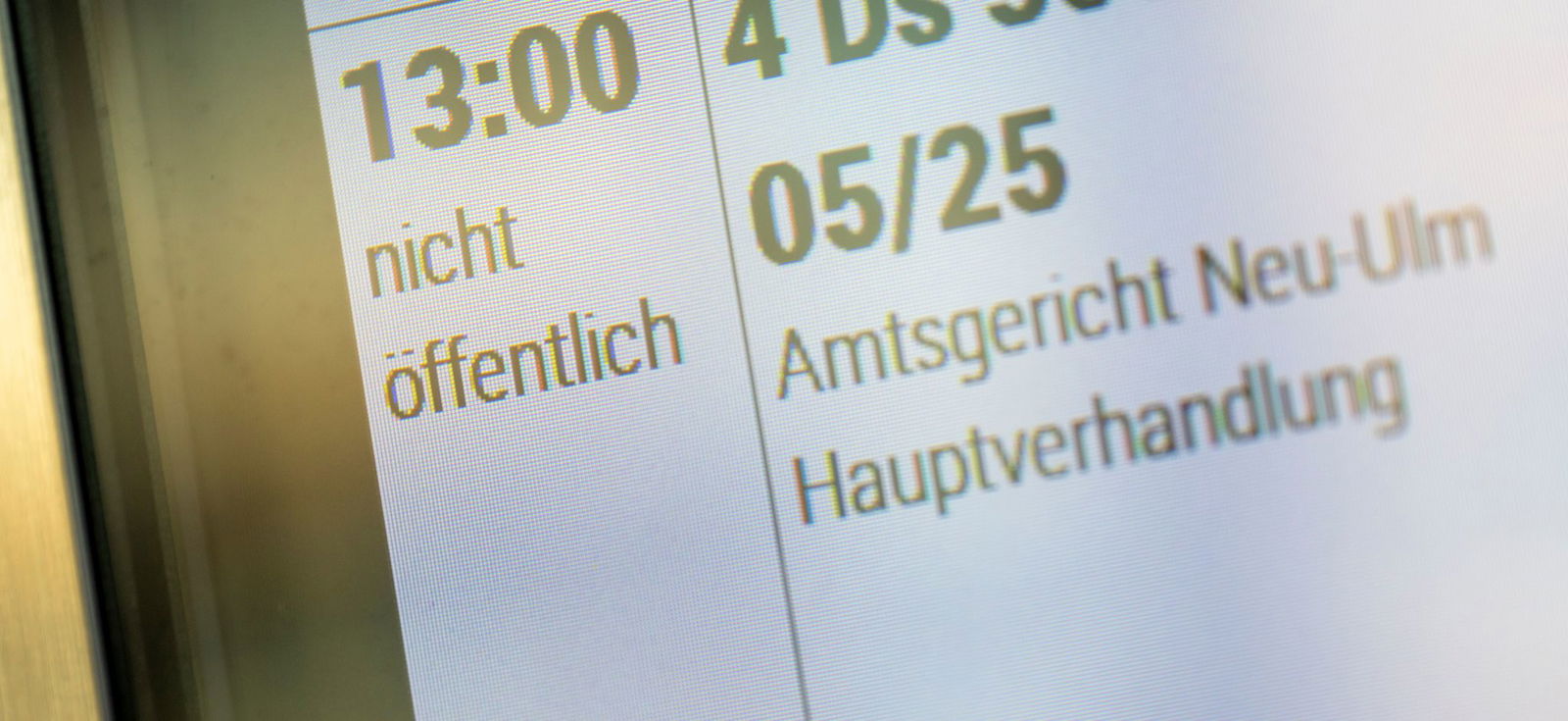 Die Öffentlichkeit wurde direkt nach der Anklageverlesung ausgeschlossen.