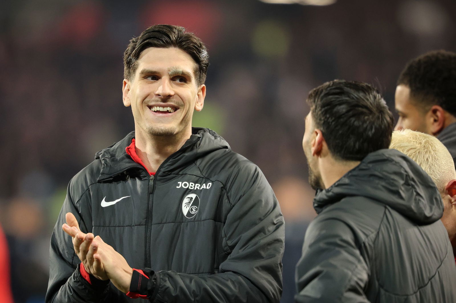 Matchwinner in der alten Heimat: Freiburgs Doppel-Torschütze Igor Matanovic (l)