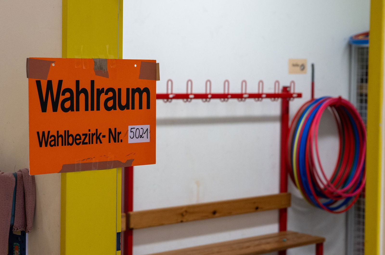 Rund drei Millionen Menschen sind zur Wahl aufgerufen 