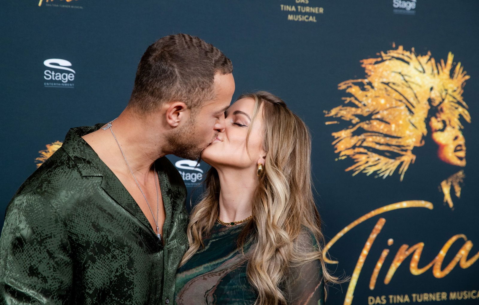 Andrej Mangold und seine Verlobte Annika Jung erwarten ihr erstes Kind. (Archivbild)