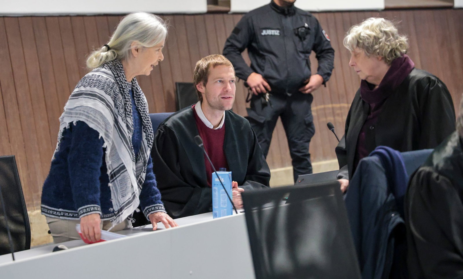 Ihre Anwälte wollen Klette weiter vertreten. (Archivbild)