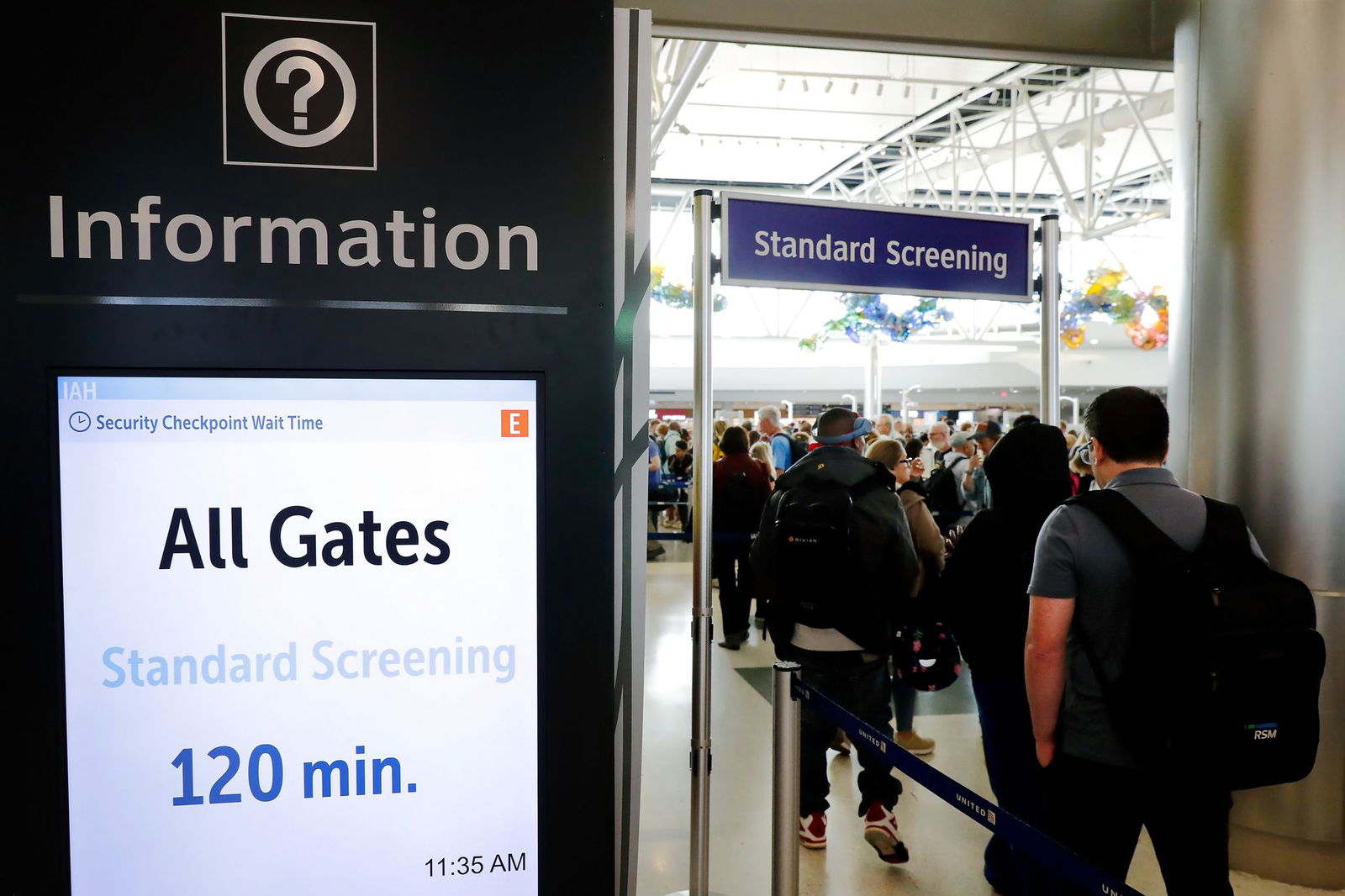 Lange Warteschlangen auf Flughafen in Houston. (Archivfoto)