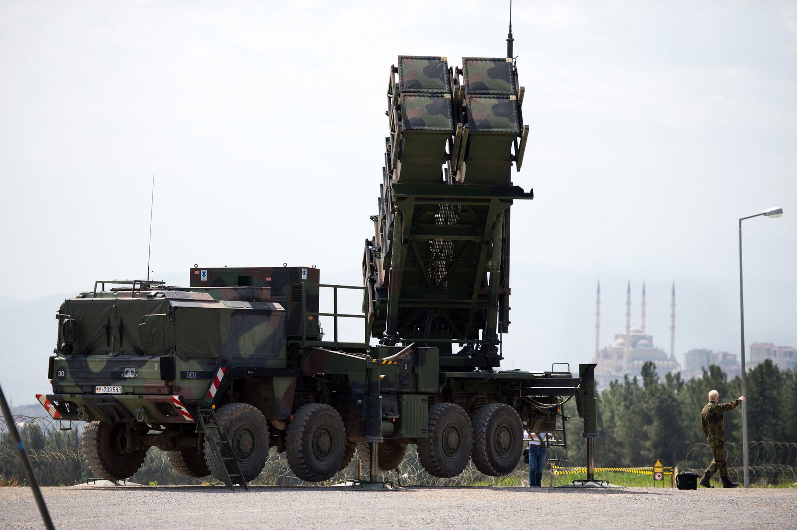 Zur Raketenabwehr der Nato gehören unter anderem solche Patriot-Systeme. (Symbolbild)