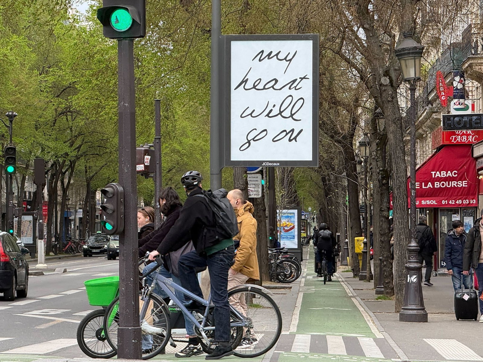 Seit Tagen gab es Gerüchte über neue Konzerte des Weltstars.