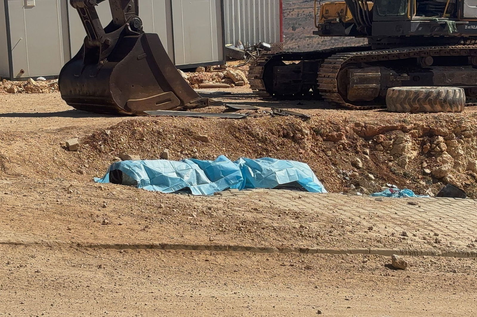 Ein Geschoss sei aus dem Iran in Richtung der Türkei abgefeuert worden, heißt es vom türkischen Verteidigungsministerium. 