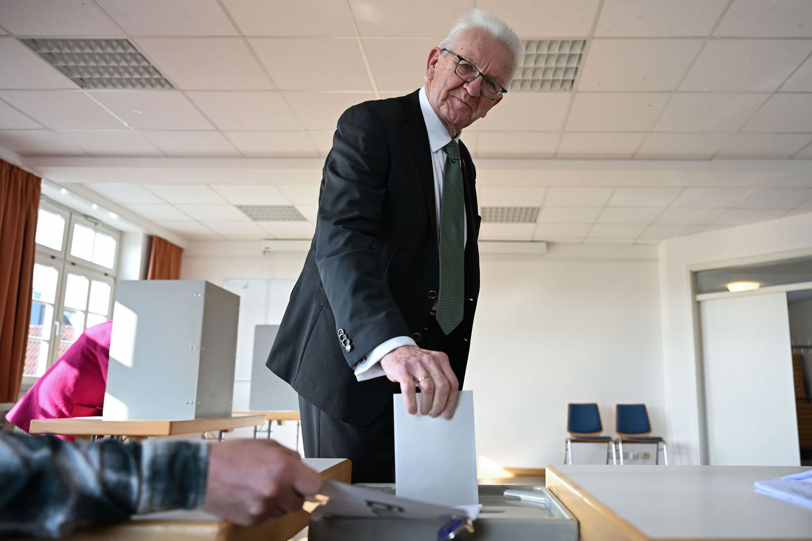 Kretschmann trat bei dieser Wahl nicht mehr an.