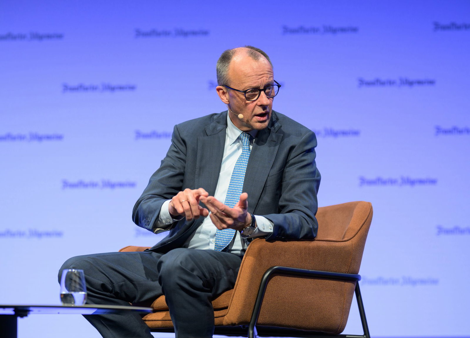 Der Kanzler kritisiert den US-Präsidenten erneut hart.