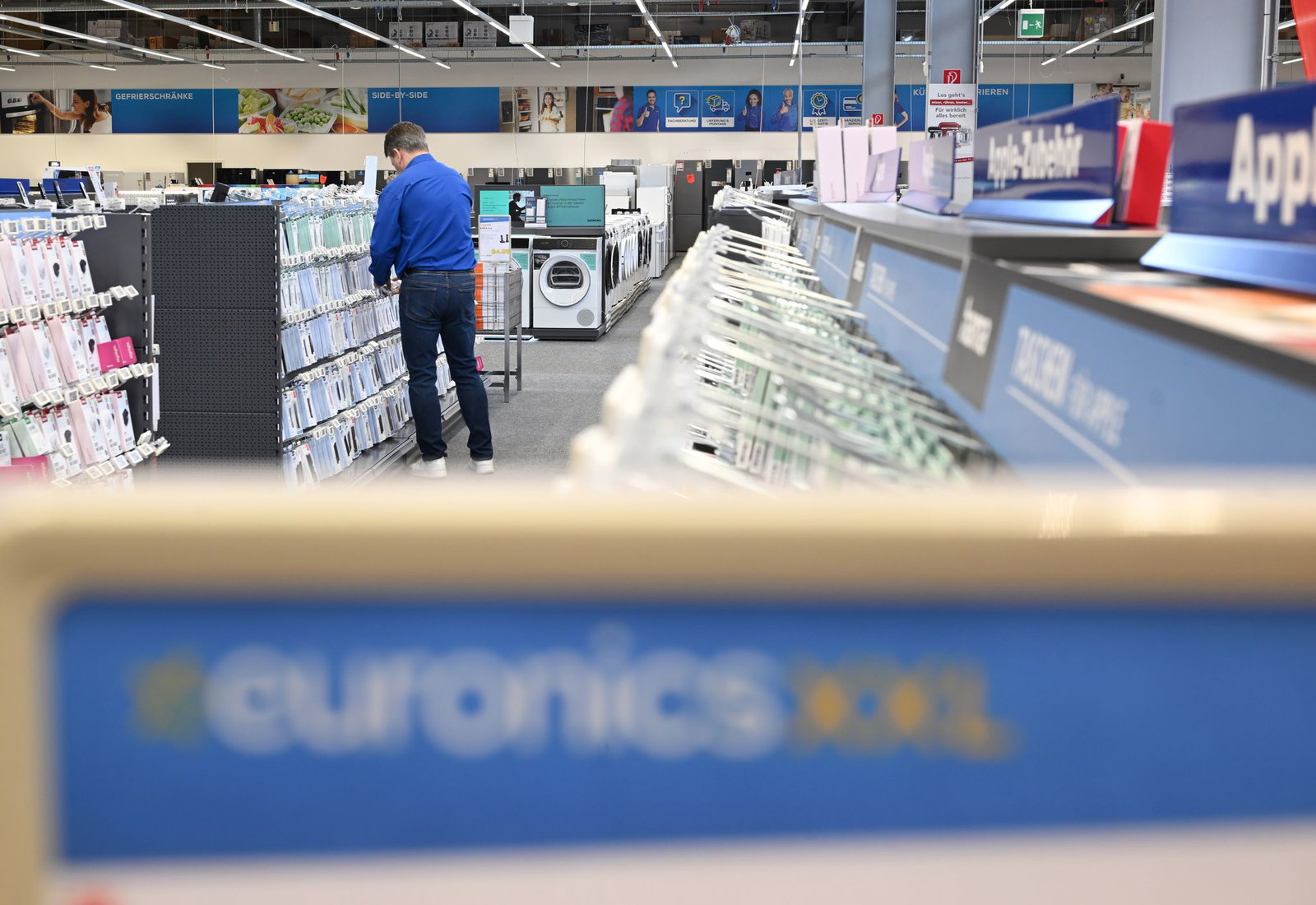 Euronics rechnet mit Umsatzrückgang im laufenden Geschäftsjahr. (Archivbild)