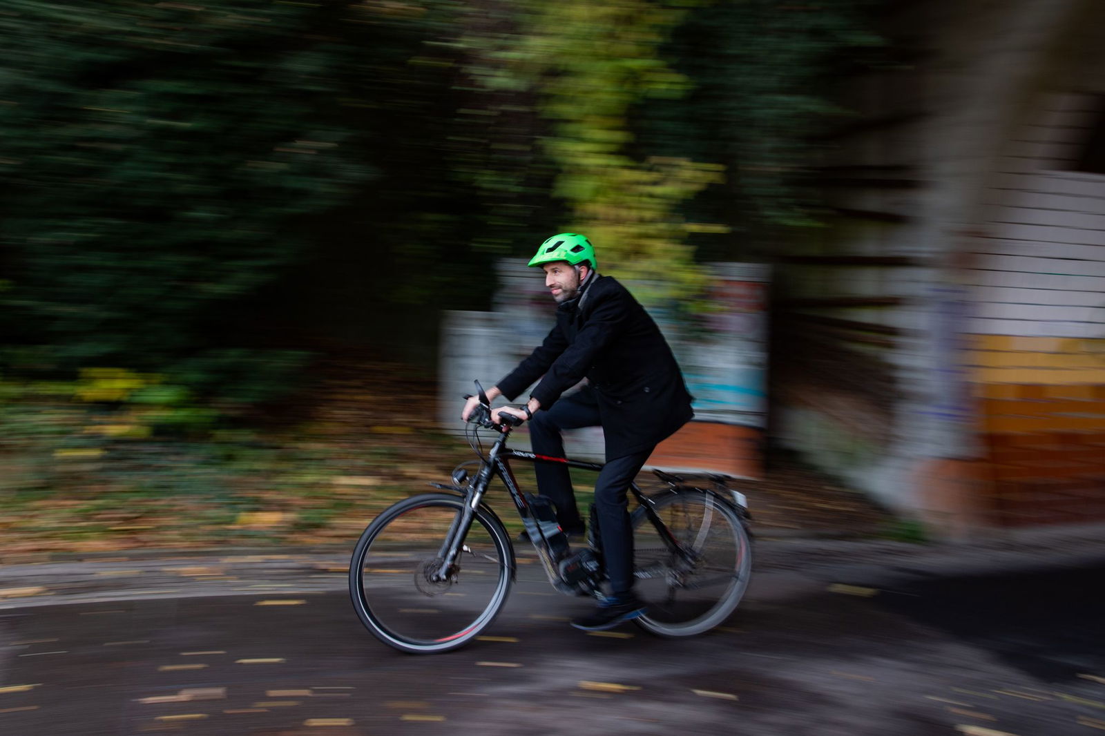 Pech für OB Palmer, dass er kein gültiges Fahrradkennzeichen hatte. (Archivbild)