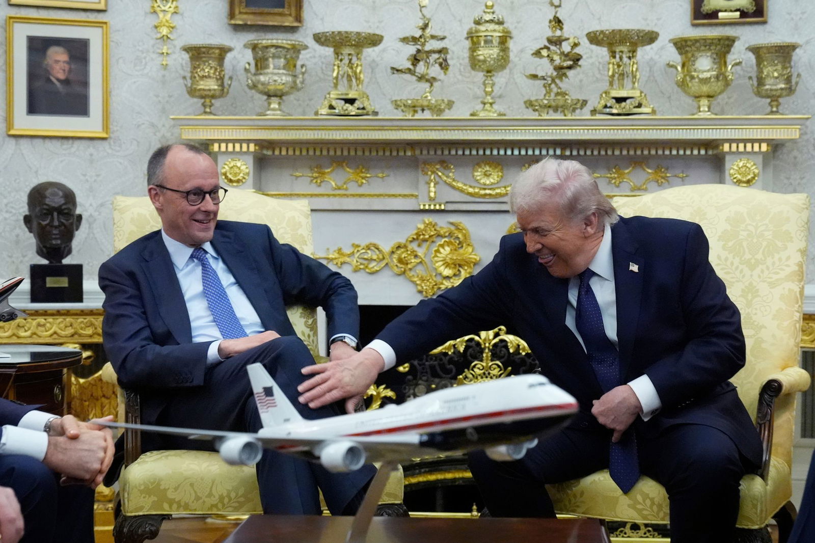 Ein kleiner Scherz, um den Zollstreit zu entschärfen.