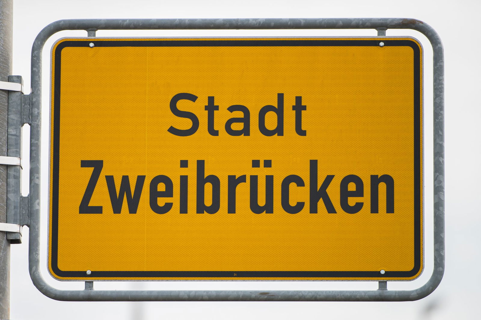 Die sogenannte Rosenstadt Zweibrücken hat rund 33.000 Einwohner. (Archivbild)