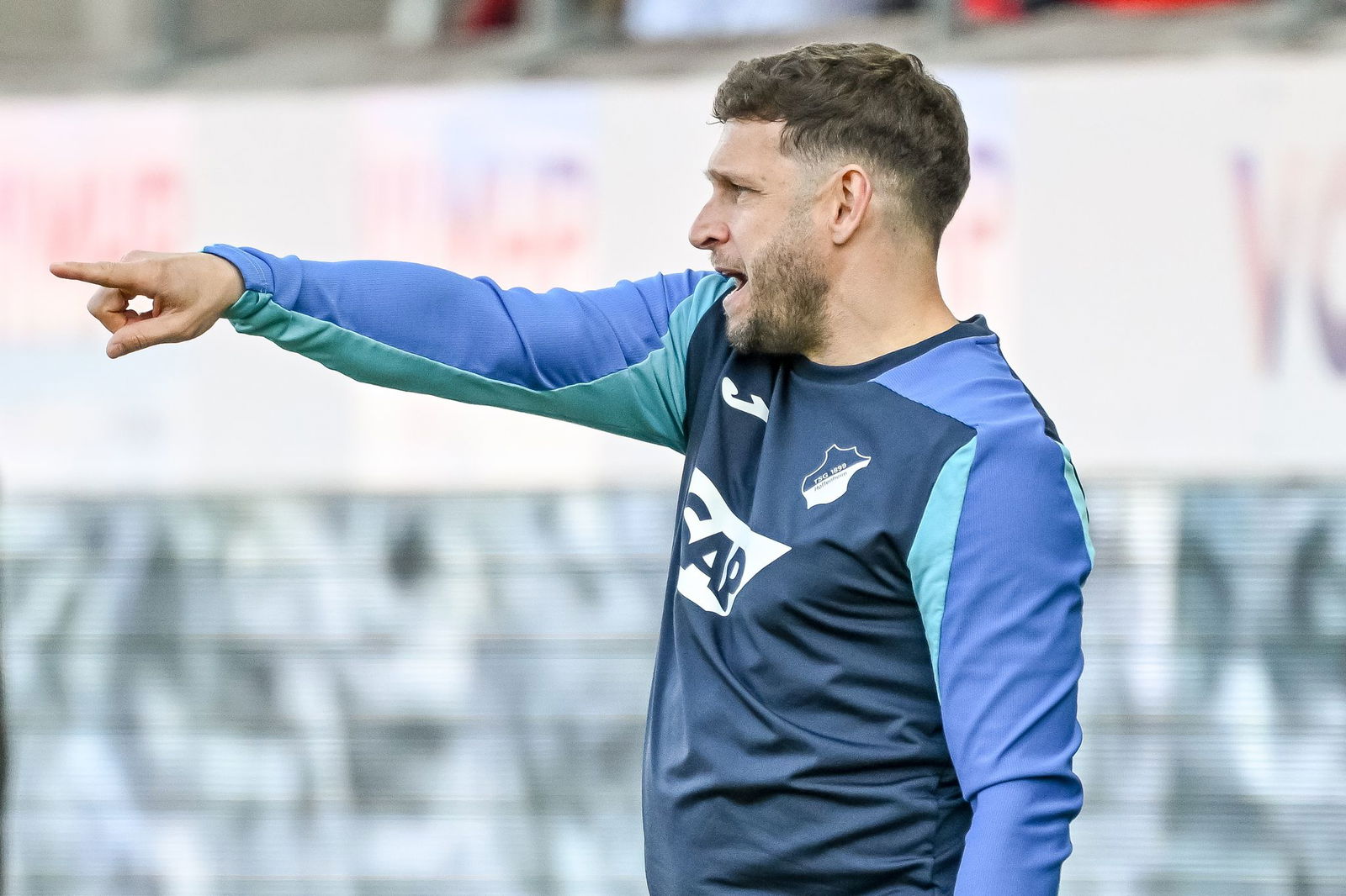 Co-Trainer Moritz Volz stand für den erkrankten Chefcoach Christian Ilzer in der Verantwortung.