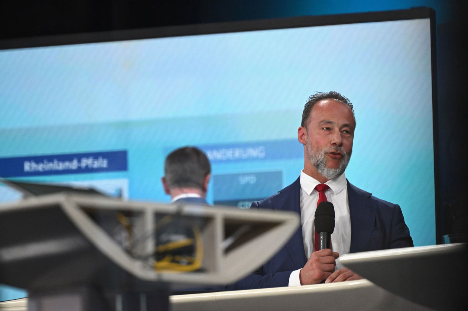 Im künftigen Landtag von Rheinland-Pfalz wird die AfD als stärkste Oppositionskraft mit 24 Abgeordneten vertreten sein. (Archivbild)