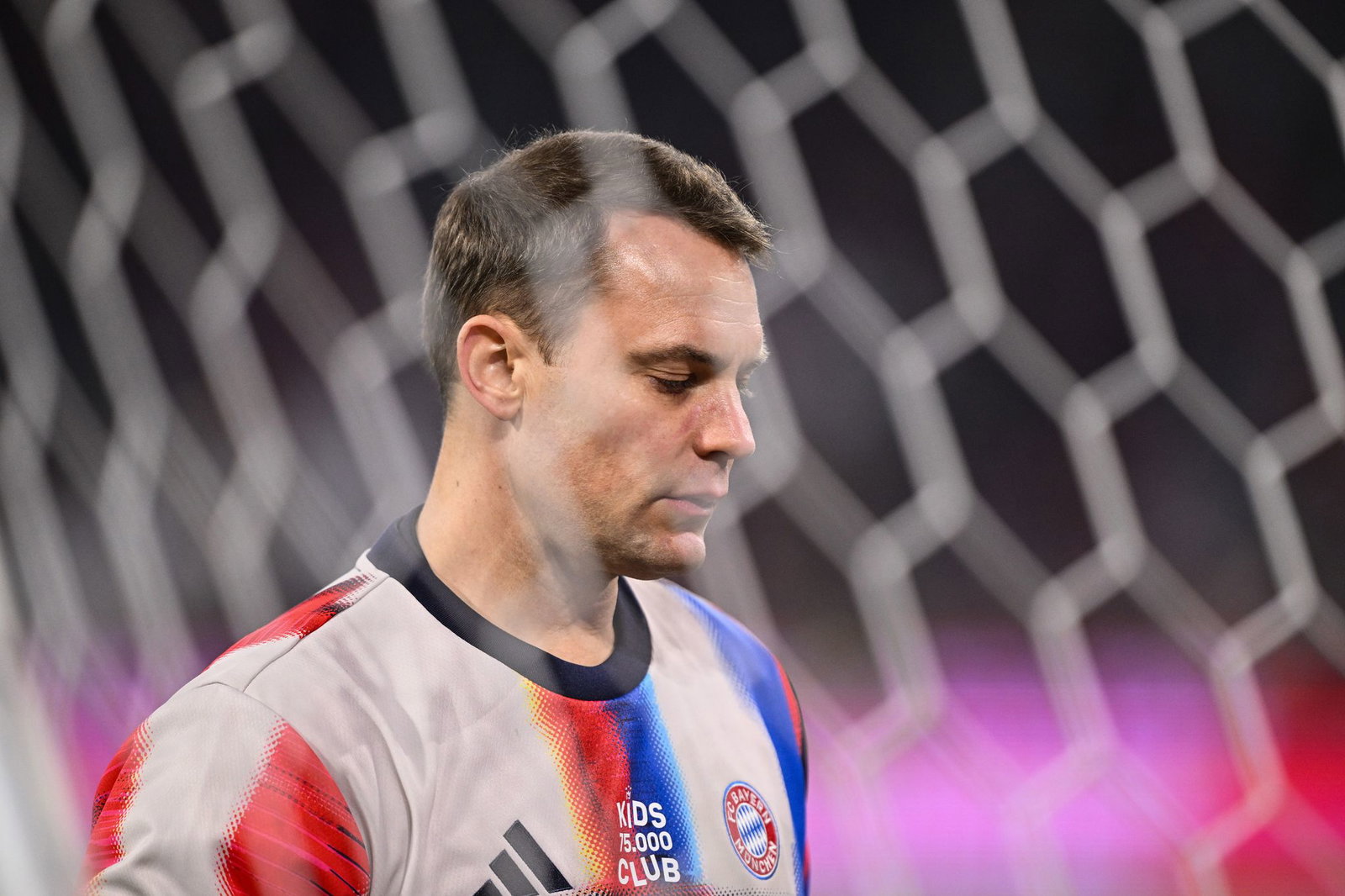 Die Wade macht Probleme: Kapitän Manuel Neuer.