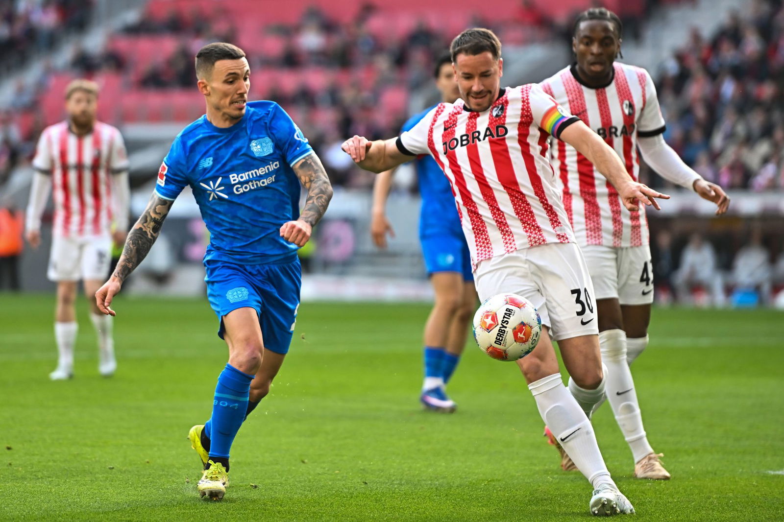 Es war ein packendes Duell zwischen Freiburg und Leverkusen.