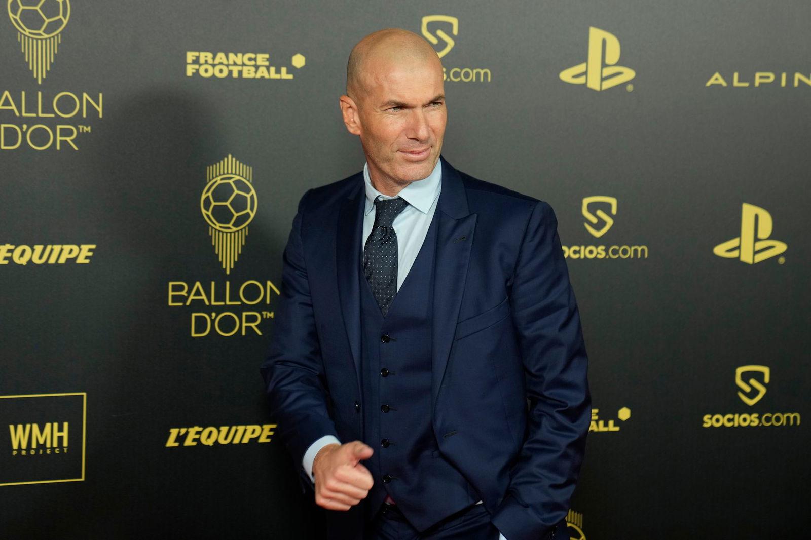 Wird nach der WM offenbar französischer Nationalcoach: Zinédine Zidane (Archivbild)