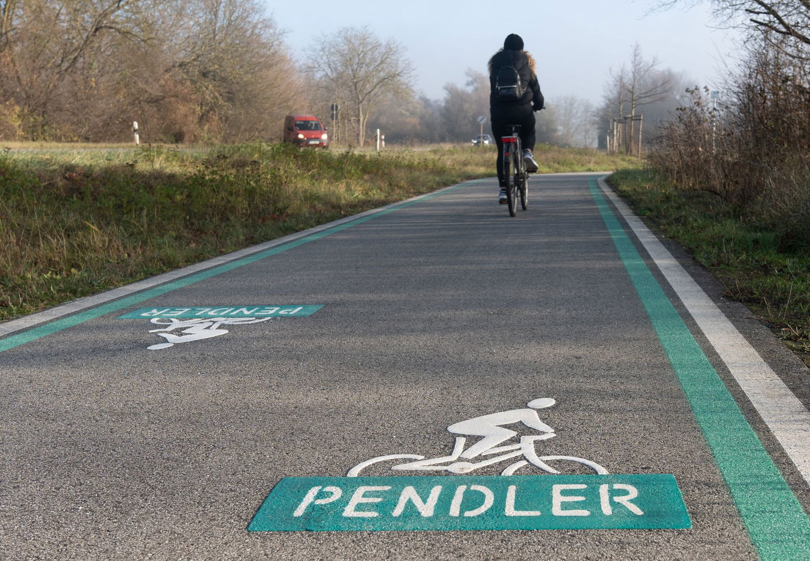 Die sieben Pendler-Radrouten sollen eine Gesamtlänge von über 370 Kilometern bekommen. (Archivbild)