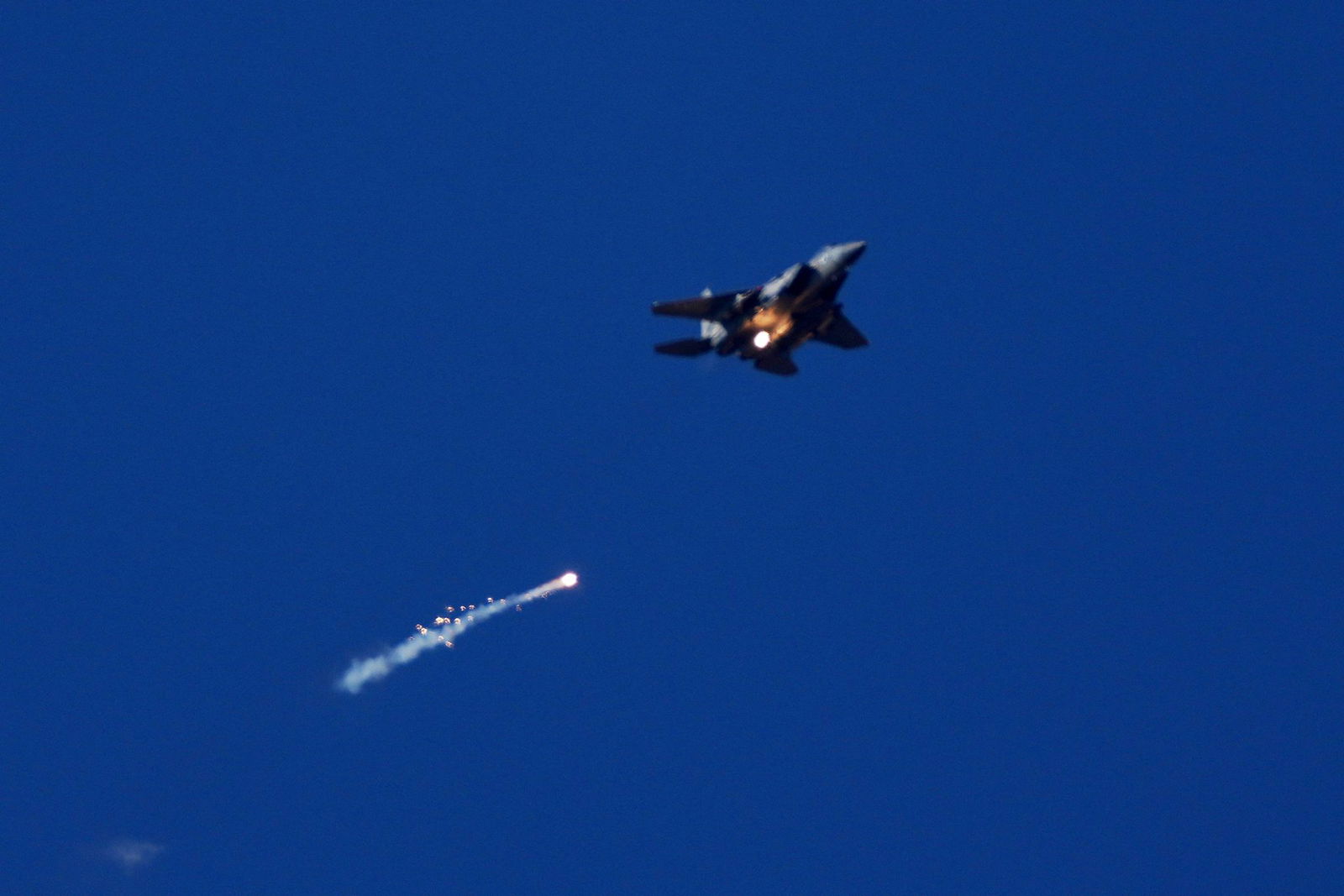 Israel setzt seine Angriffe im Iran fort. (Archivbild) 