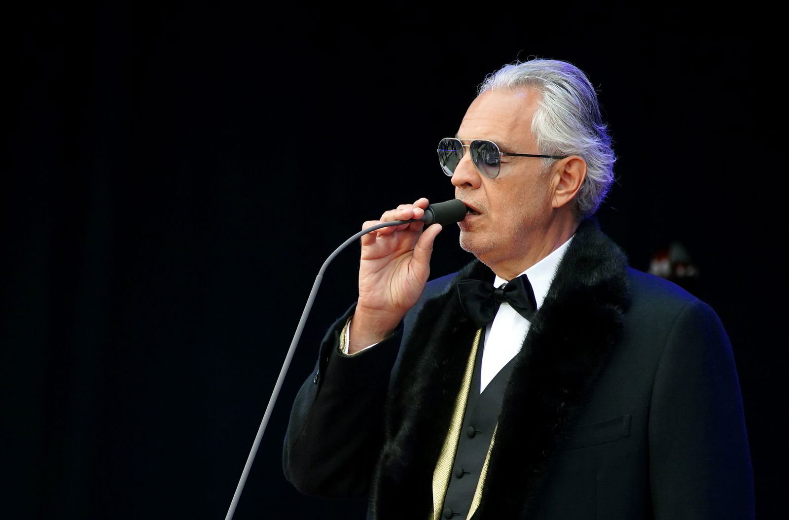 Andrea Bocelli sang zu Beginn seiner Karriere hauptsächlich Pop - erst später verlagerte er den Schwerpunkt auf Klassik. (Archivbild)