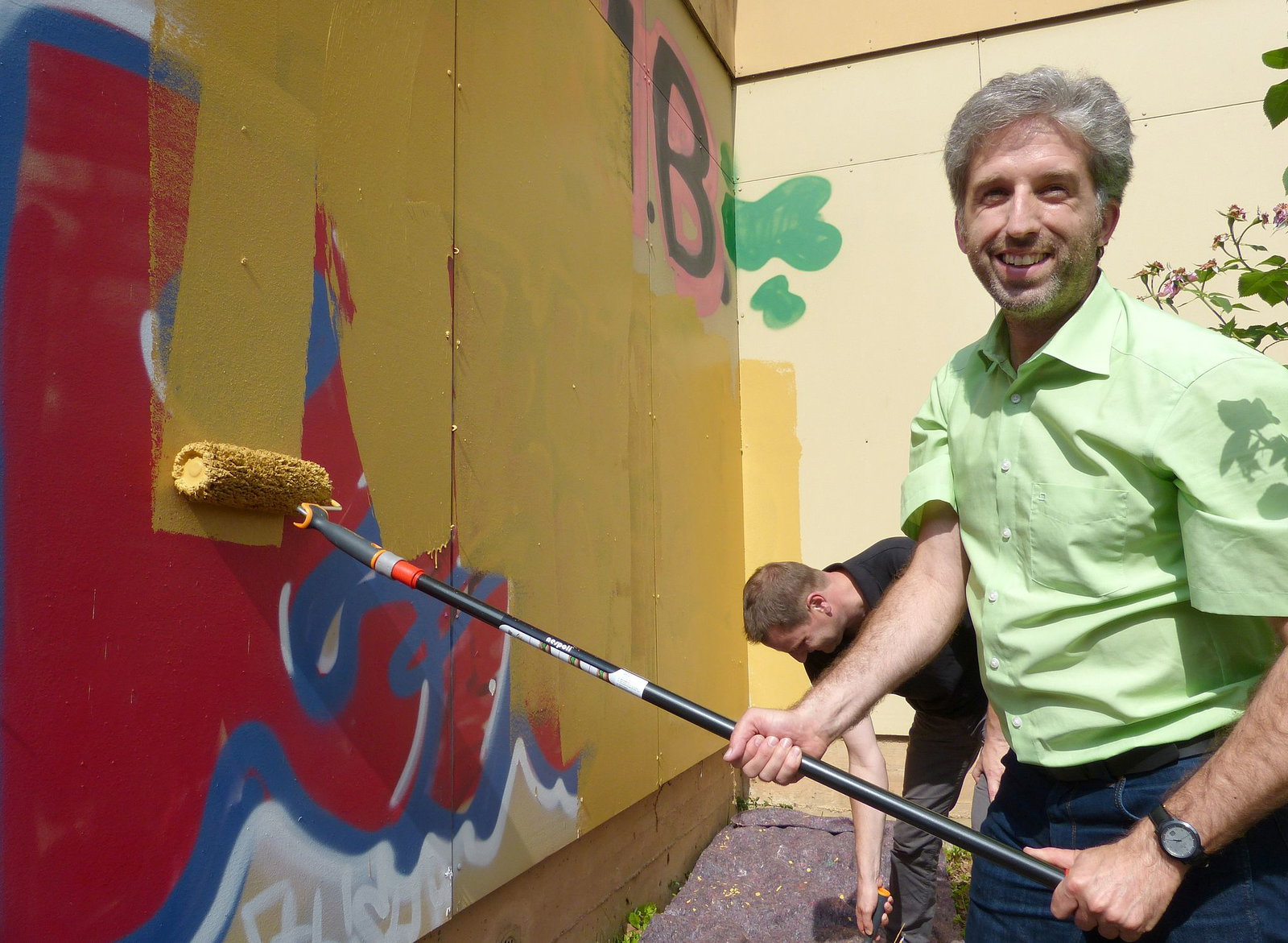 Tübingens Oberbürgermeister Palmer will härtere Strafen für Graffiti und Wildpinkler. (Archivfoto)