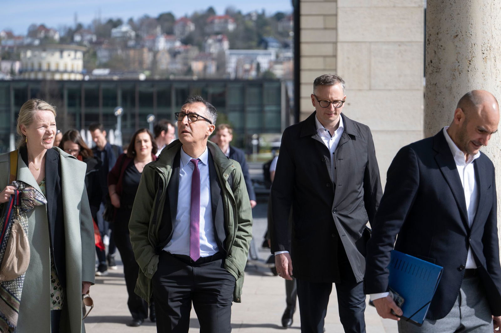 Die Verhandler gaben sich schweigsam.