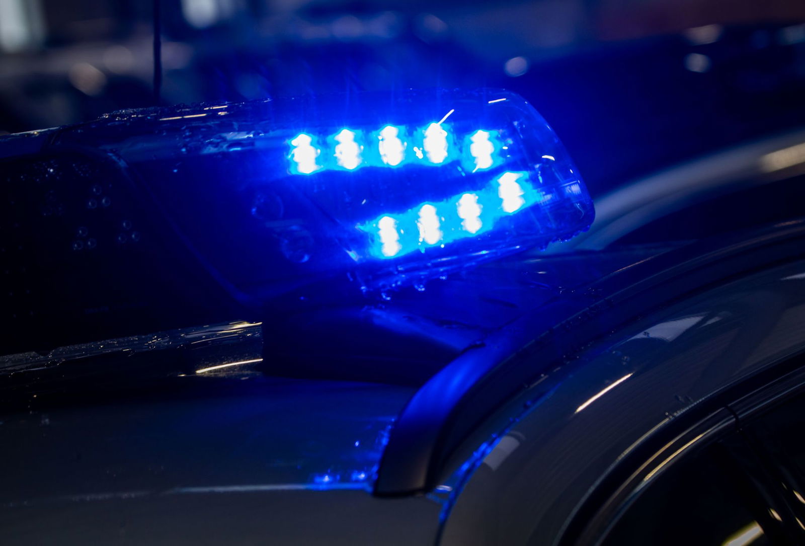 Der 15-Jährige flüchtete vor einer Polizeistreife. (Symbolbild)