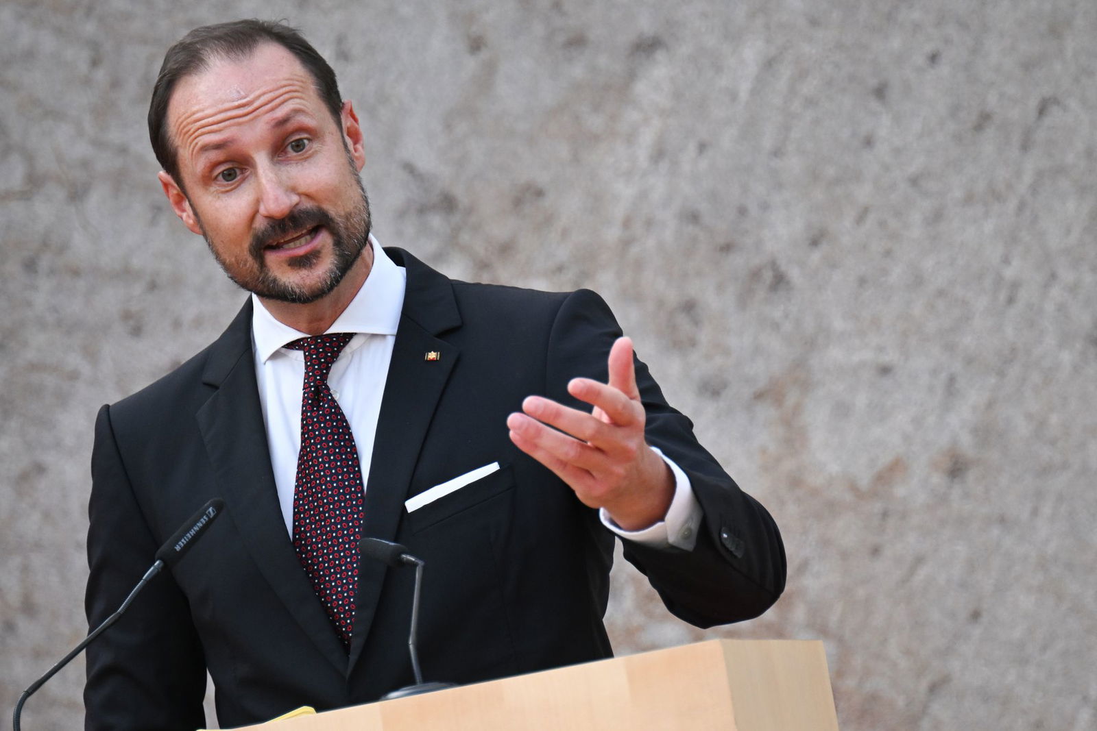 Die Norweger halten zu Kronprinz Haakon. (Archivbild