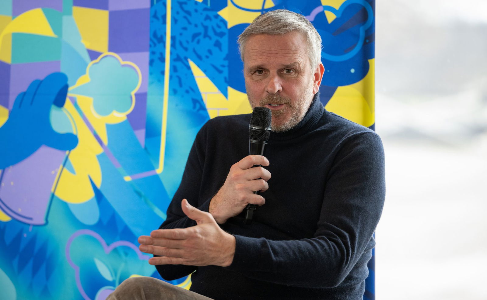 Dietmar Hamann hat die Bayern-Führung für ihr Vorgehen im Fall Luis Diaz scharf kritisiert. (Archivbild)