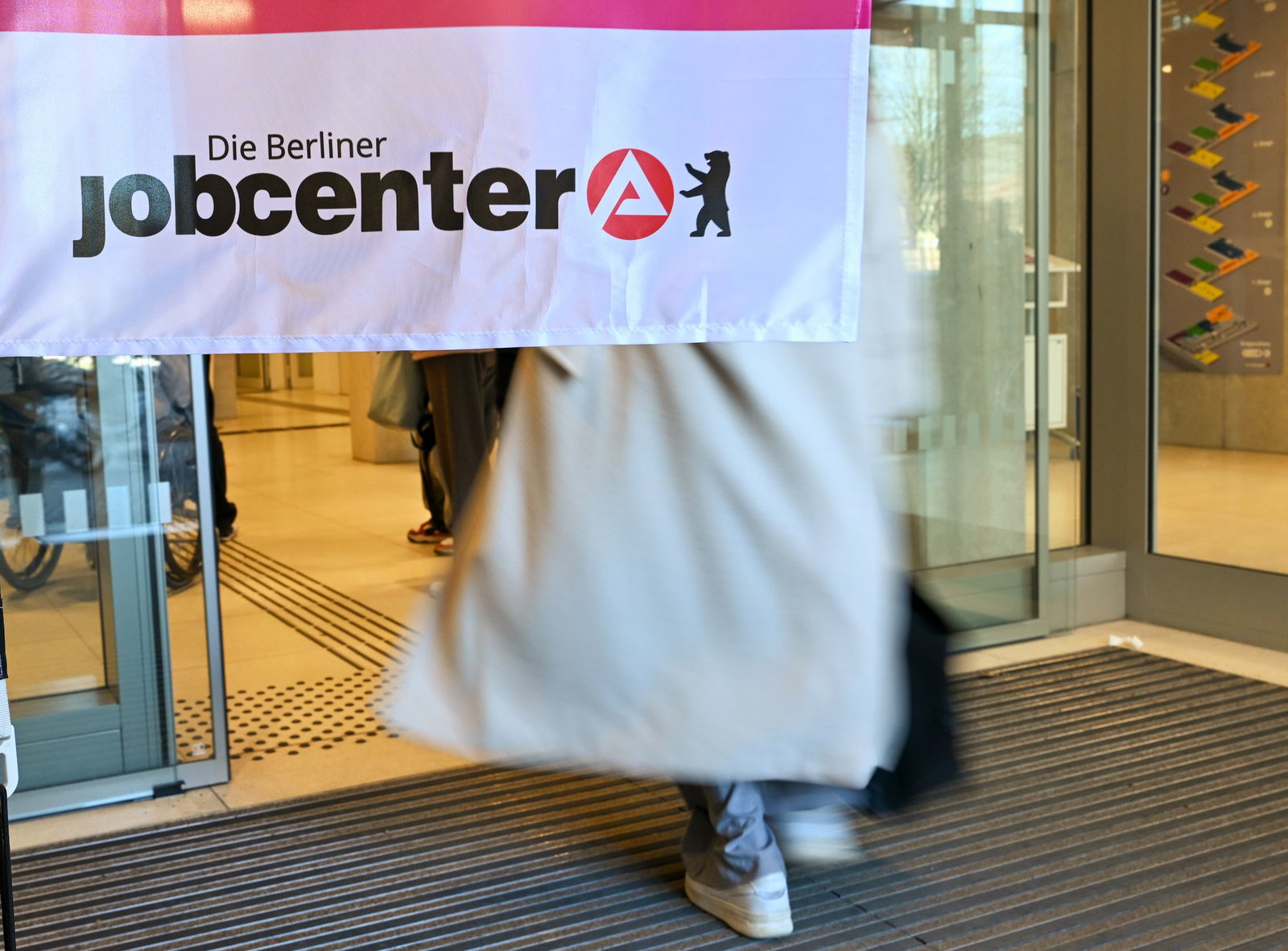 Der Bundestag hat die Bürgergeld-Reform mit der Mehrheit von Union und SPD beschlossen. (Symbolbild)