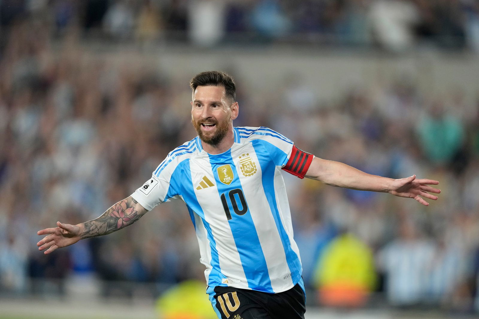 Messi spielt in einem Musikvideo der argentinischen Sängerin Tini Stoessel mit. (Archivbild) 