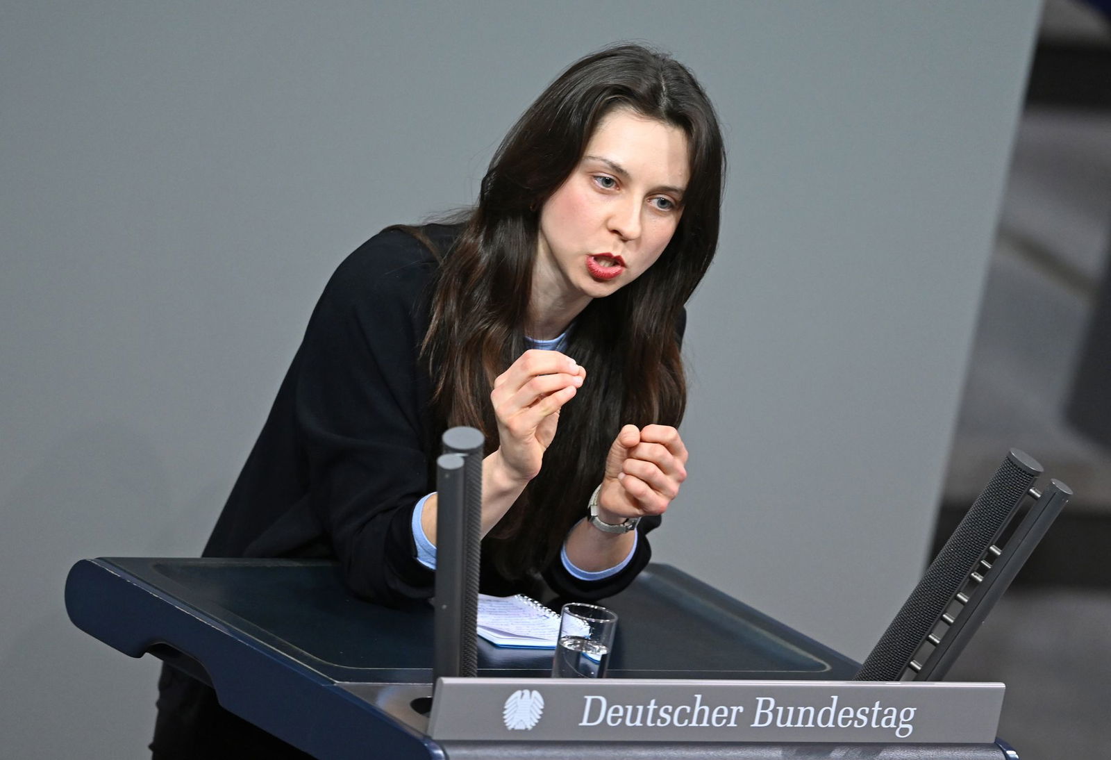 Die Grünen-Bundestagsabgeordnete Zoe Mayer aus Karlsruhe hatte das Video gepostet und damit eine Debatte ins Rollen gebracht. (Archivbild)
