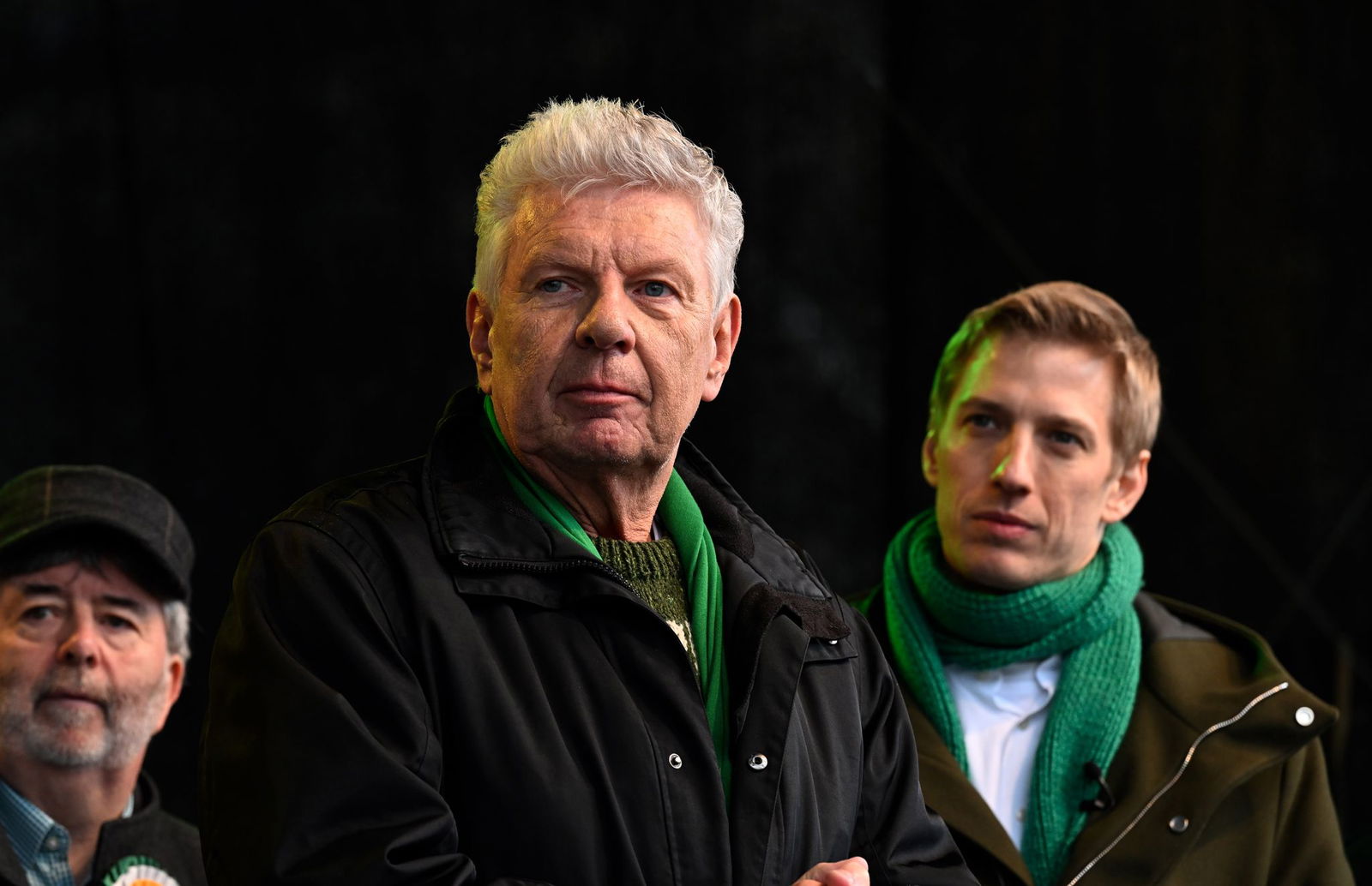 Dieter Reiter (l) konnte sich im Rennen um das Münchner Rathaus nicht gegen Dominik Krause durchsetzen. (Archivbild)