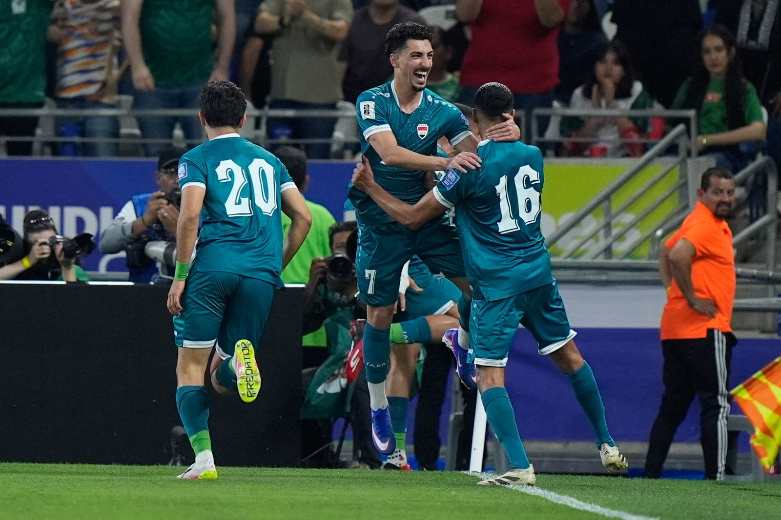 Der Irak hat sich erstmals seit 1986 wieder für eine Fußball-WM qualifiziert.