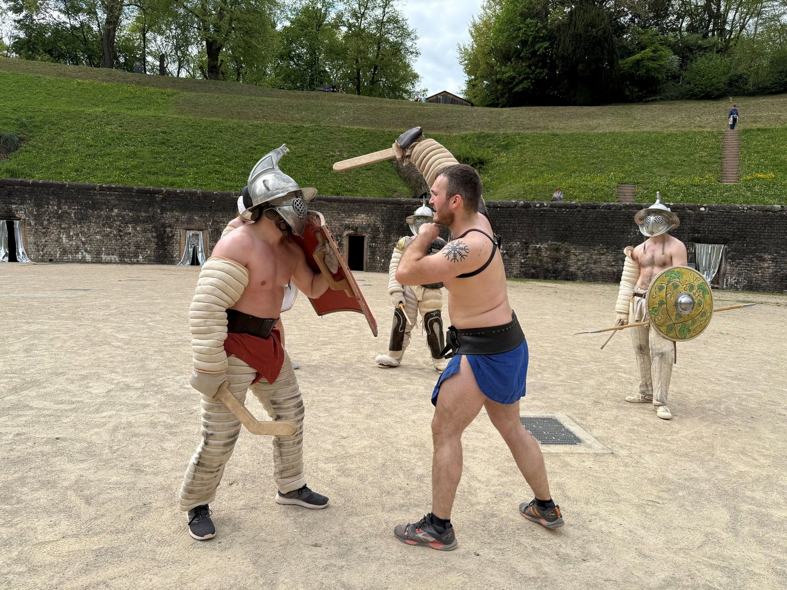 Vor rund 2.000 Jahren gab es in der alten Römerstadt Trier echte Gladiatorenkämpfe. (Archivbild)