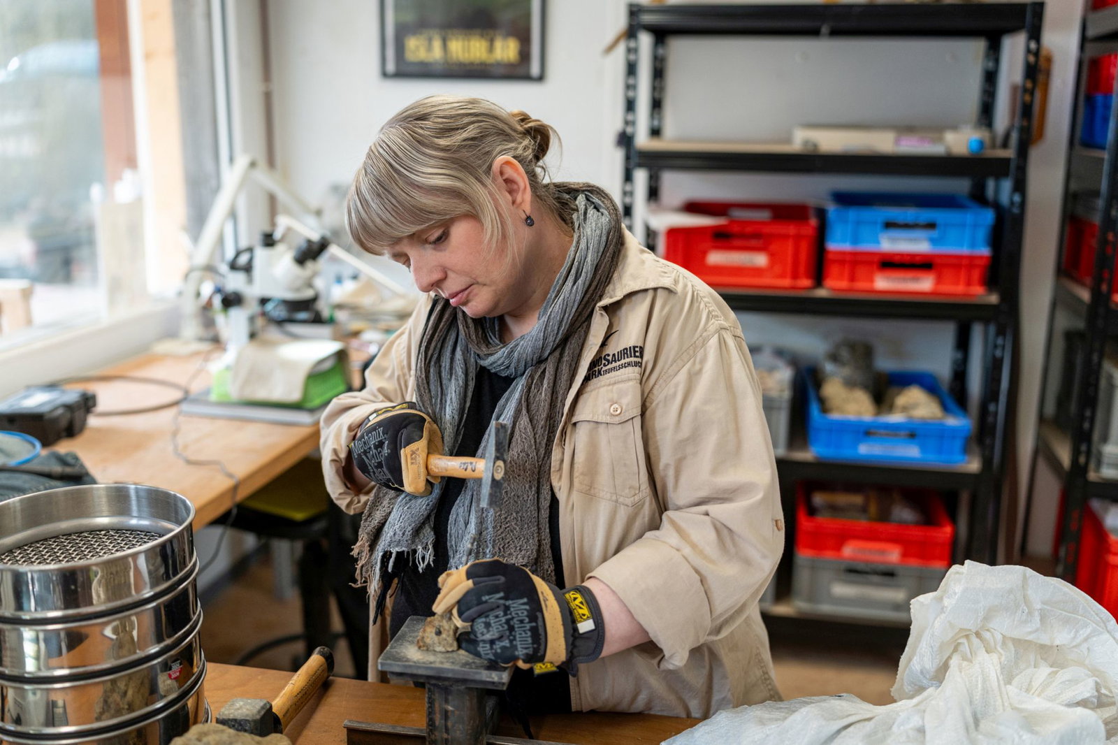 Die Paläontologin Lea Numberger-Thuy vom Dinosaurierpark Teufelsschlucht in Ernzen.