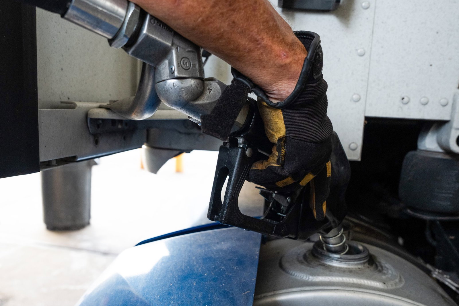 Die Polizei nennt die gestohlene Menge an Diesel ungewöhnlich hoch.(Symbolbild)