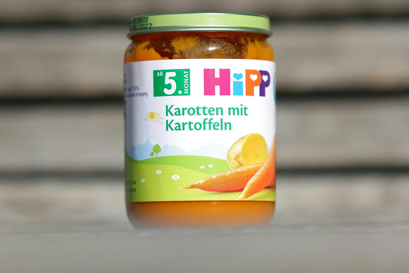 Die Polizei in Österreich sucht nach einem möglicherweise mit Gift verseuchten zweiten Glas mit Babynahrung. (Symbolbild)